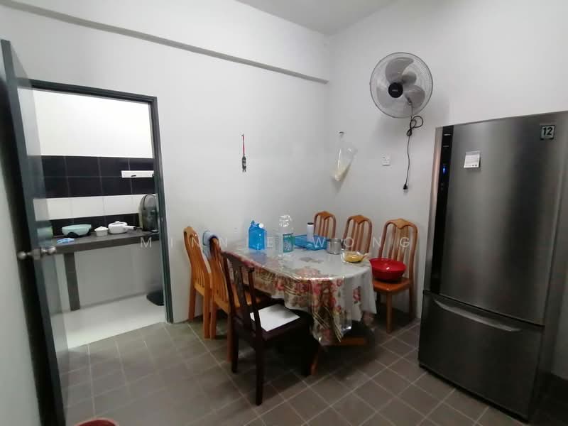Rumah Teres 2 Tingkat untuk Dijual di Bandar Utama Batang Kali (Batang Kali) - Minnie Wong - Kitchen - PropertyGuru.com.my