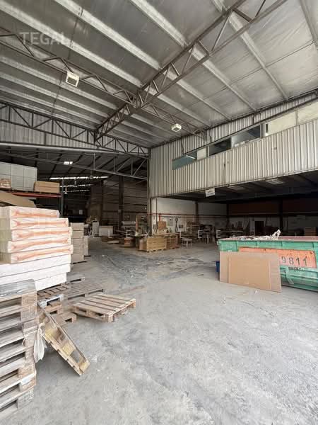 Warehouse for Rent in Shah Alam (Selangor) - Alex Lee - Interior - PropertyGuru.com.my