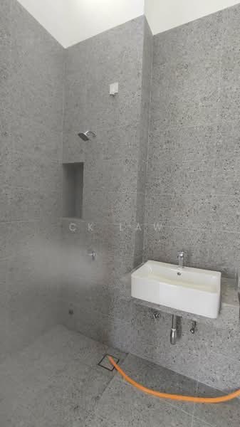 2-storey Terraced House for Rent in Eco Majestic (Semenyih) - CK Law - Bathroom - PropertyGuru.com.my