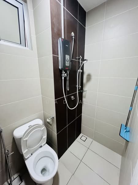 Ceria Residences, Cyberjaya untuk Untuk Disewa - RM 2,100 /bulan, Feb 2026 - Bathroom - PropertyGuru.com.my