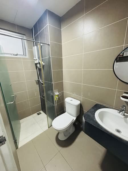 Kondominium untuk Disewa di Ceria Residences, Cyberjaya - Fuad Ali - Bathroom - PropertyGuru.com.my