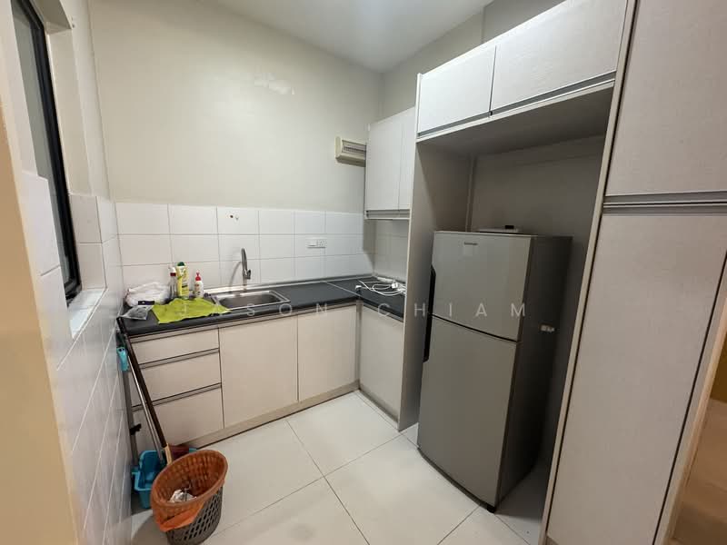Condominium for Rent at The Z Residence - Jason Chiam - Kitchen - PropertyGuru.com.my