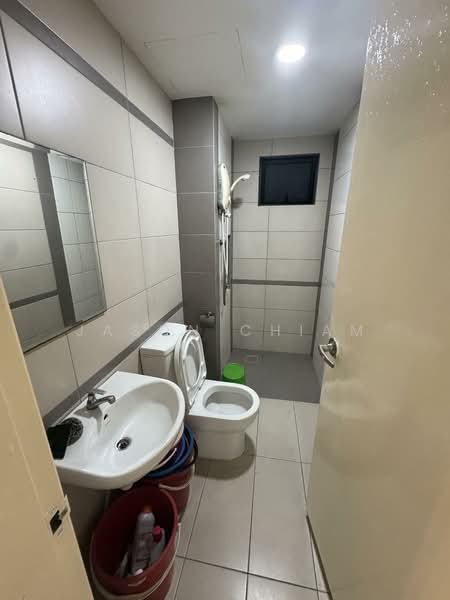 Condominium for Rent at The Z Residence - Jason Chiam - Bathroom - PropertyGuru.com.my