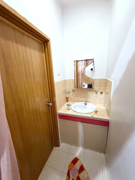 2-storey Terraced House for Sale in Taman Perling (Perling) - Karl Lim - Bathroom - PropertyGuru.com.my