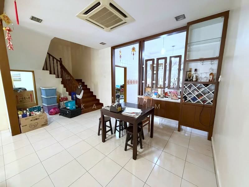 2-storey Terraced House for Sale in Taman Perling (Perling) - Karl Lim - Interior - PropertyGuru.com.my