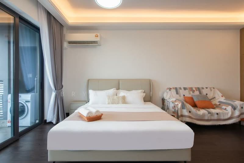 Apartment for Sale at R&F Princess Cove Phase 3-New Casa Suites - Bryan Chiew - Bedroom - PropertyGuru.com.my