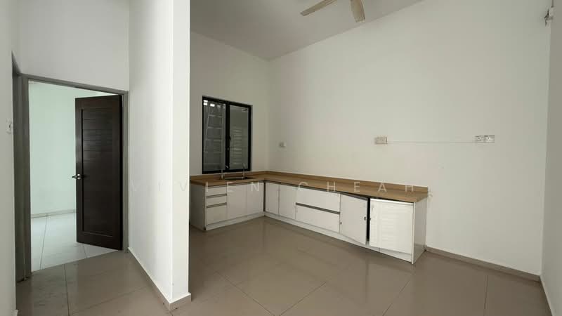 3-storey Terraced House for Rent in Bayan Lepas (Penang) - Vivien Cheah - Kitchen - PropertyGuru.com.my