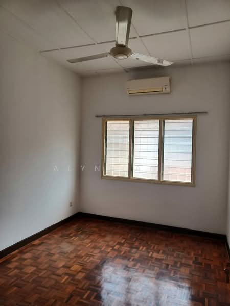 2-storey Terraced House for Sale in Usj 6 (Subang Jaya) - Alyna Ang - Bedroom - PropertyGuru.com.my