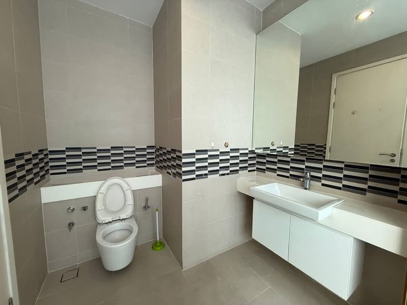 Servis Apartment untuk Disewa di The Panorama - CY Lok - Bathroom - PropertyGuru.com.my