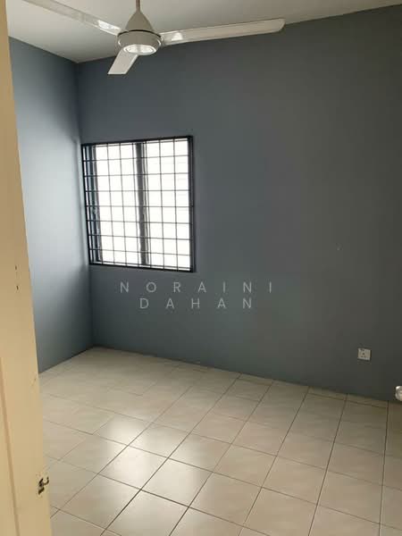 Apartment for Sale at Pangsapuri Mayang (Puncak Jalil) - Noraini Dahan - Interior - PropertyGuru.com.my