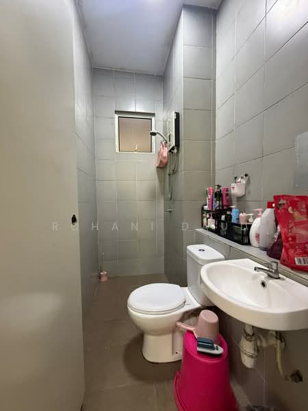 Condominium for Sale at Residensi Adelia - Rohani Daud - Bathroom - PropertyGuru.com.my