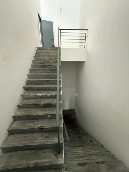 Semi-D Factory for Sale in Taman Perindustrian Senai (Senai) - Daniel Wong - Corridor - PropertyGuru.com.my