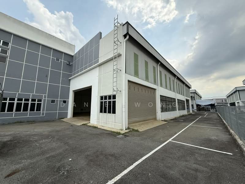 Semi-D Factory for Sale in Taman Perindustrian Senai (Senai) - Daniel Wong - Exterior - PropertyGuru.com.my