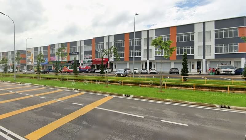 Shop / Office for Sale in Austin Crest (Johor Bahru) - Agnes Low - Exterior - PropertyGuru.com.my