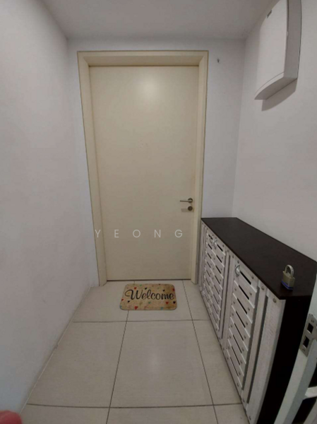 Condominium for Sale at Lakefront Residence - Yeong . - Entrance - PropertyGuru.com.my