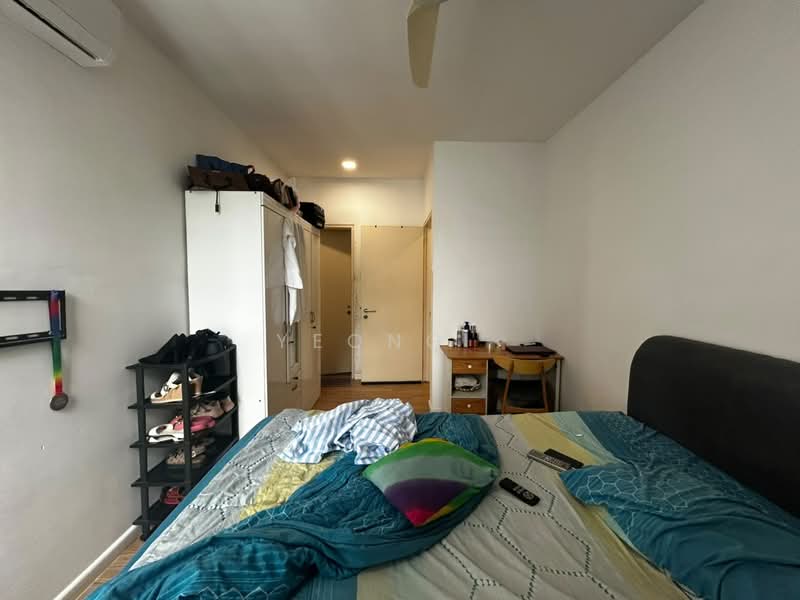 Condominium for Sale at Lakefront Residence - Yeong . - Bedroom - PropertyGuru.com.my