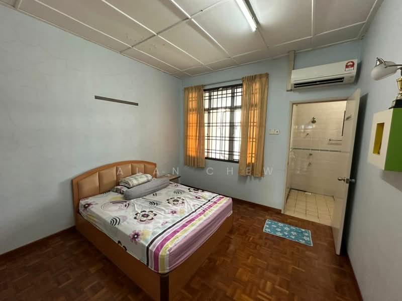 Taman Impian Emas untuk Untuk Dijual - RM 900,000, Feb 2026 - Bedroom - PropertyGuru.com.my