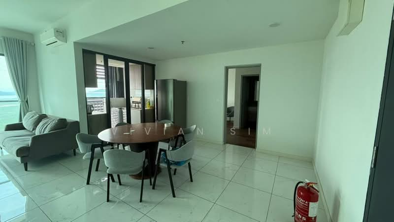 Suasana @ Utropolis untuk Untuk Dijual - RM 530,000, Feb 2026 - Living Room - PropertyGuru.com.my