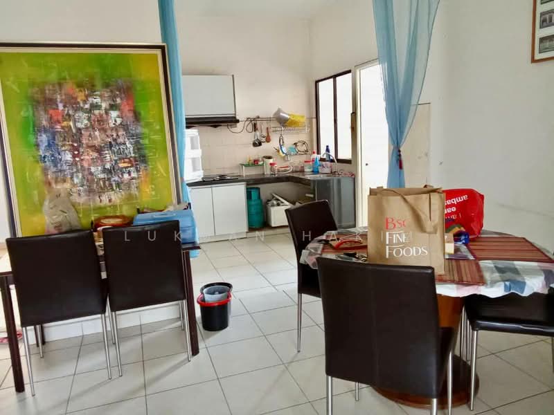 Apartment for Sale at Avilla Apartments - Lukman Hakim - Kitchen - PropertyGuru.com.my