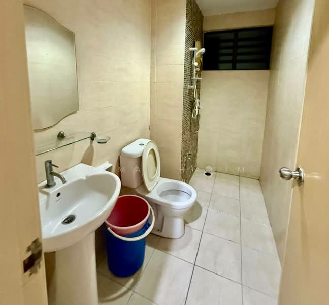 Apartment for Sale at Avilla Apartments - Lukman Hakim - Bathroom - PropertyGuru.com.my