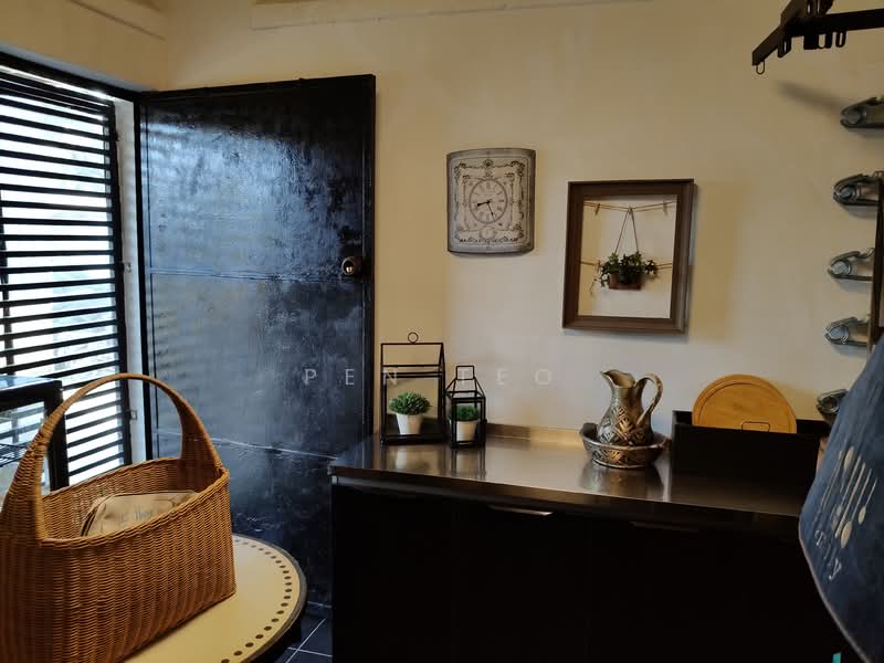 2-storey Terraced House for Sale in Dhoby Ghaut (George Town) - Pen Teo - Kitchen - PropertyGuru.com.my