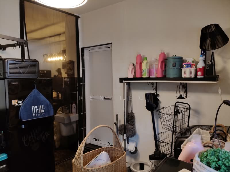 2-storey Terraced House for Sale in Dhoby Ghaut (George Town) - Pen Teo - Kitchen - PropertyGuru.com.my