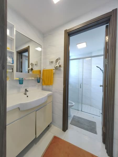 Starview Bay @ Forest City untuk Untuk Dijual - RM 600,000, Feb 2026 - Bathroom - PropertyGuru.com.my