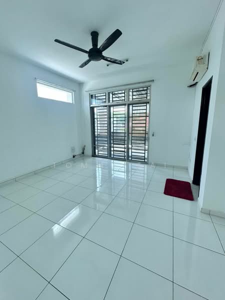 2-storey Terraced House for Rent in Bukit Indah (Iskandar Puteri (Nusajaya)) - Tommy Tai - Living Room - PropertyGuru.com.my