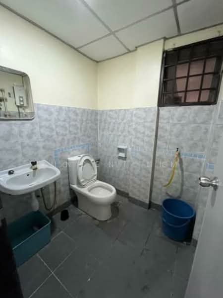 Townhouse for Rent in Bukit Jalil (Kuala Lumpur) - Vincent Lim - Bathroom - PropertyGuru.com.my