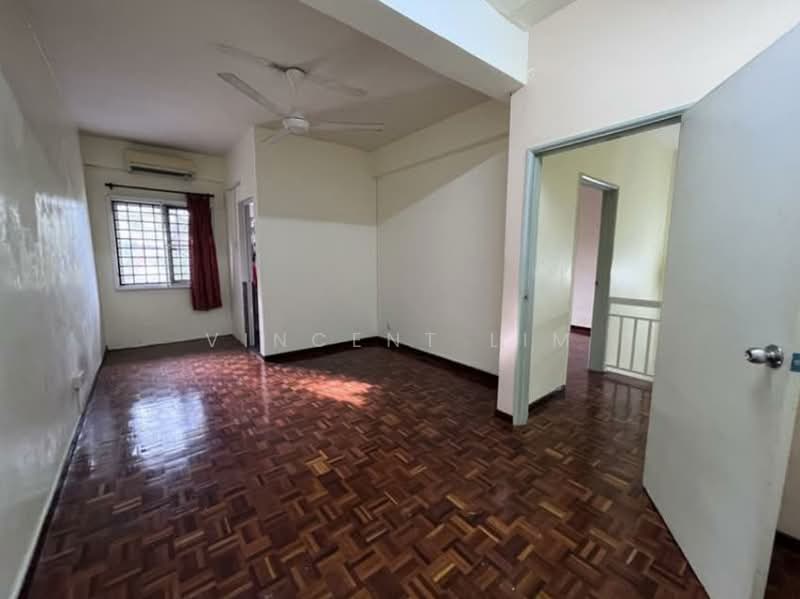 Townhouse for Rent in Bukit Jalil (Kuala Lumpur) - Vincent Lim - Living Room - PropertyGuru.com.my