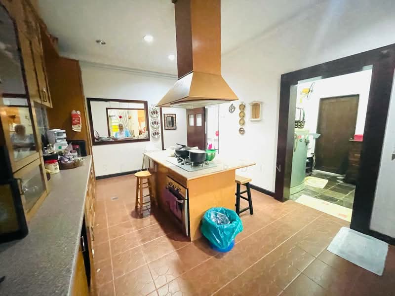 Semi-Detached House for Sale in Ampang (Selangor) - Seri Nordin - Kitchen - PropertyGuru.com.my