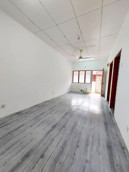 Flat for Sale at Taman Bukit Mewah - Noraini Dahan - Interior - PropertyGuru.com.my