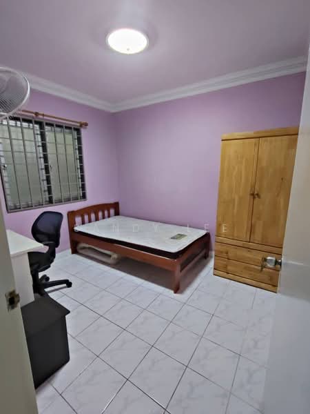 Desa Sri Puteri B untuk Untuk Dijual - RM 239,000, Mac 2026 - Bedroom - PropertyGuru.com.my