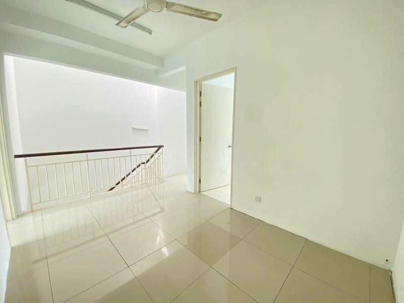 3-storey Terraced House for Sale in Kajang (Selangor) - Lukman Hakim - Interior - PropertyGuru.com.my