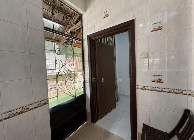 Semi-Detached House for Rent in Taman Segar Perdana (Cheras) - Terence Wee - Entrance - PropertyGuru.com.my