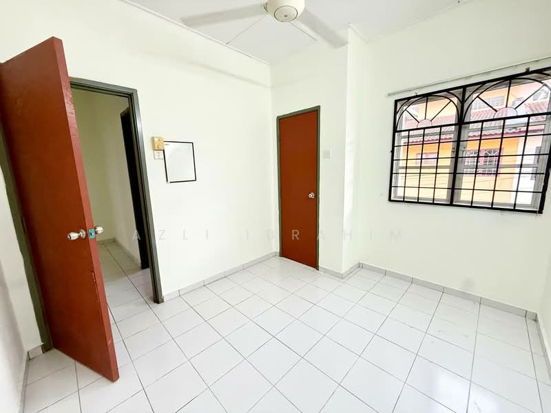 Taman Kurnia Indah untuk Untuk Dijual - RM 720,000, Mac 2026 - Interior - PropertyGuru.com.my