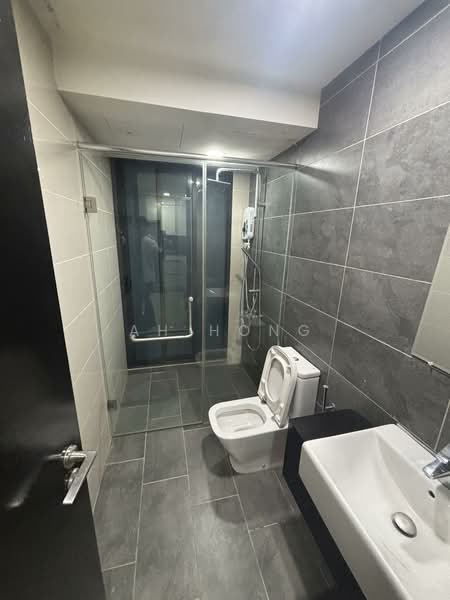 Apartment for Rent at Almas - Ah Hong - Bathroom - PropertyGuru.com.my