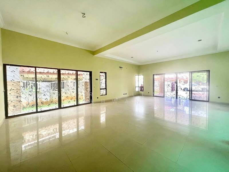Semi-Detached House for Sale in Ampang (Selangor) - Gudrotullah Ikhwan - Living Room - PropertyGuru.com.my