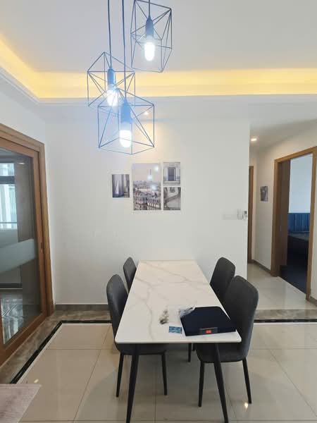 Service Residence for Rent at R&F Princess Cove Phase 1 - Pink Ng - Dining Room - PropertyGuru.com.my