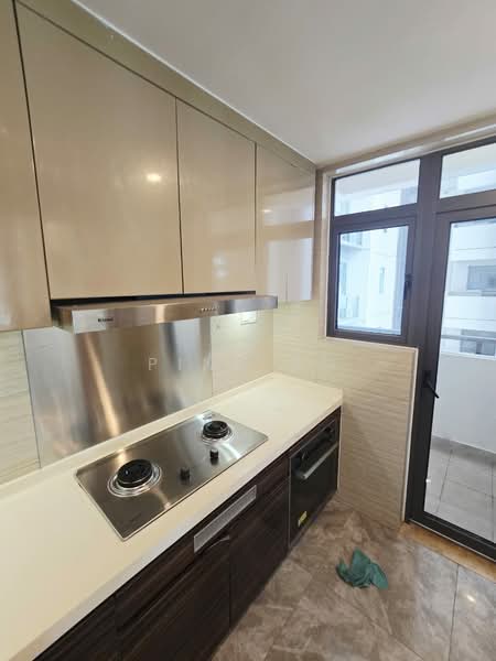 Service Residence for Rent at R&F Princess Cove Phase 1 - Pink Ng - Kitchen - PropertyGuru.com.my