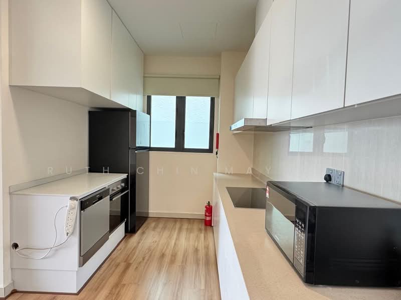 Service Residence for Sale at Senada Residence @ KLGCC Resort - Ruth Chin May Lan - Kitchen - PropertyGuru.com.my