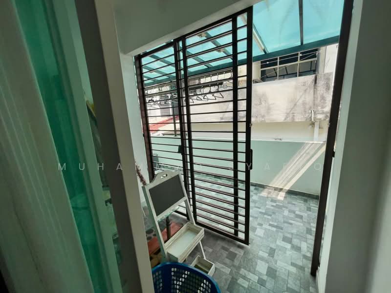 2.5-storey Terraced House for Sale in USJ Heights (Subang Jaya) - Muhammad Syafiq - Balcony - PropertyGuru.com.my