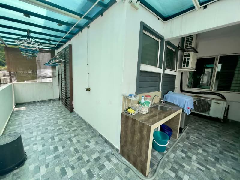 2.5-storey Terraced House for Sale in USJ Heights (Subang Jaya) - Muhammad Syafiq - Balcony - PropertyGuru.com.my