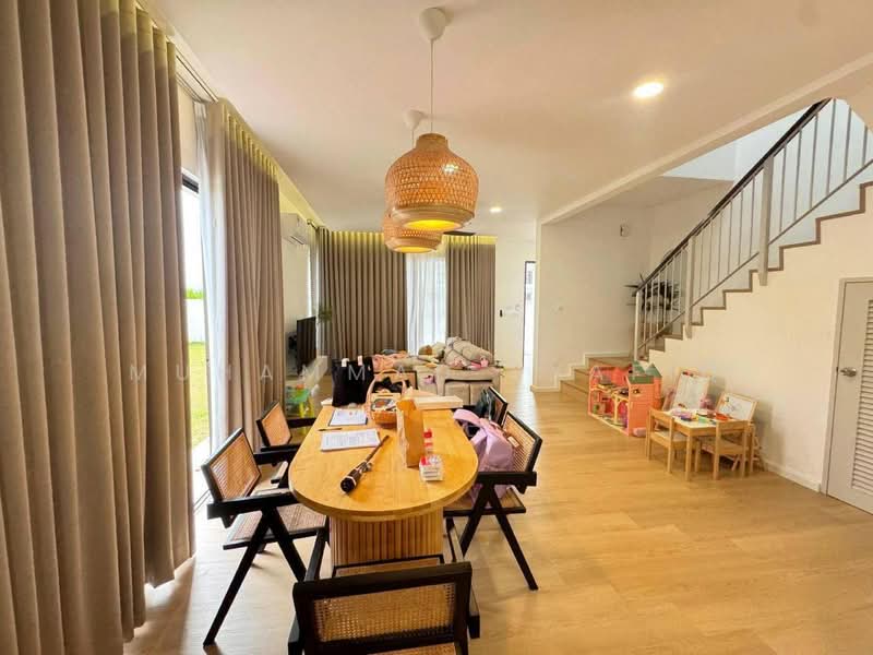 2-storey Terraced House for Sale in Hulu Langat (Selangor) - Muhammad Syafiq - Dining Room - PropertyGuru.com.my