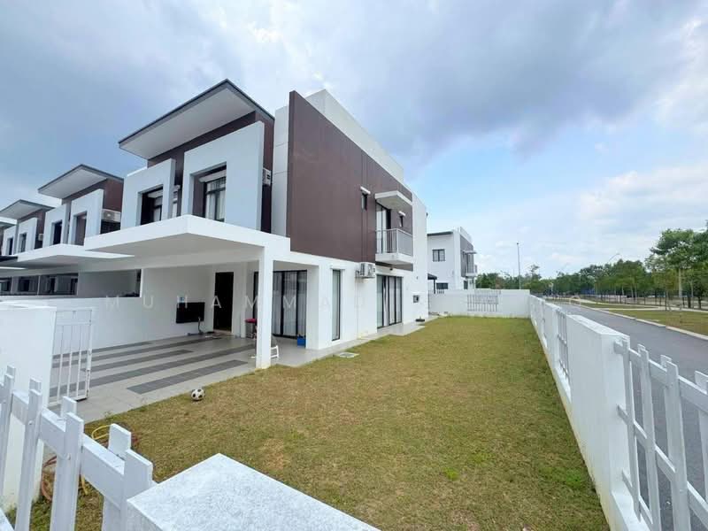 2-storey Terraced House for Sale in Hulu Langat (Selangor) - Muhammad Syafiq - Exterior - PropertyGuru.com.my
