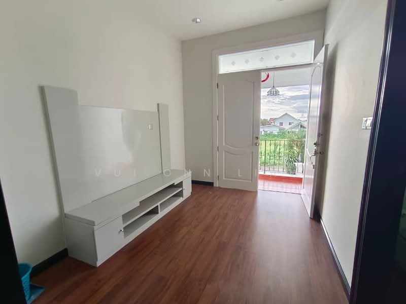 Taman Khidmat untuk Untuk Disewa - RM 12,000 /bulan, Feb 2026 - Entrance - PropertyGuru.com.my