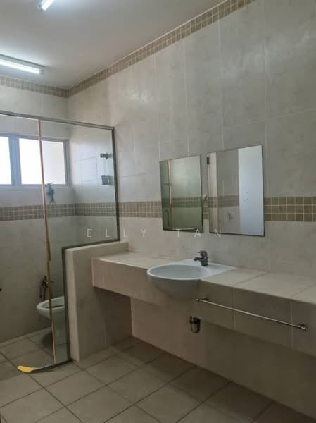 Semi-Detached House for Rent in Setia Alam (Selangor) - Elly Tan - Bathroom - PropertyGuru.com.my