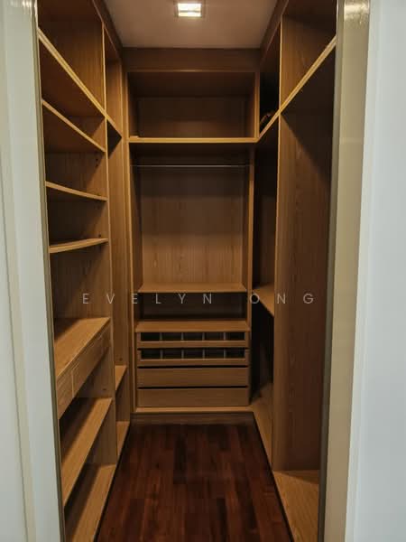 Binjai Residency untuk Untuk Disewa - RM 7,400 /bulan, Mac 2026 - Closet - PropertyGuru.com.my