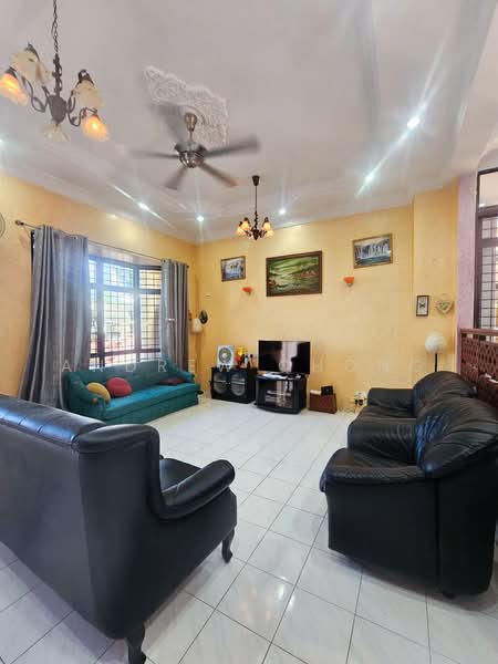 2 storey Semi-D, Lilitan Sungai Emas, Batu Ferringhi untuk Untuk Dijual - RM 850,000, Mac 2026 - Living Room - PropertyGuru.com.my