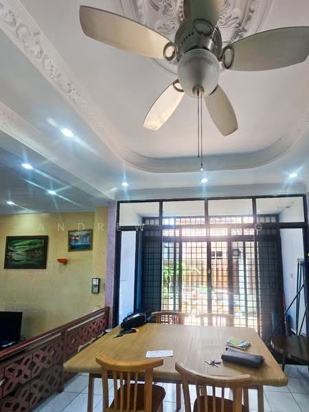 2 storey Semi-D, Lilitan Sungai Emas, Batu Ferringhi untuk Untuk Dijual - RM 850,000, Mac 2026 - Dining Room - PropertyGuru.com.my